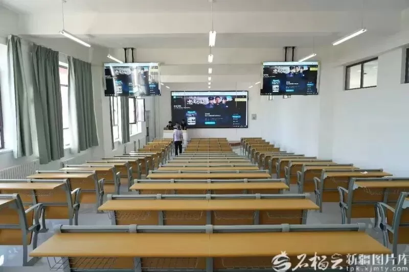 新疆农业大学塔城校区教室。